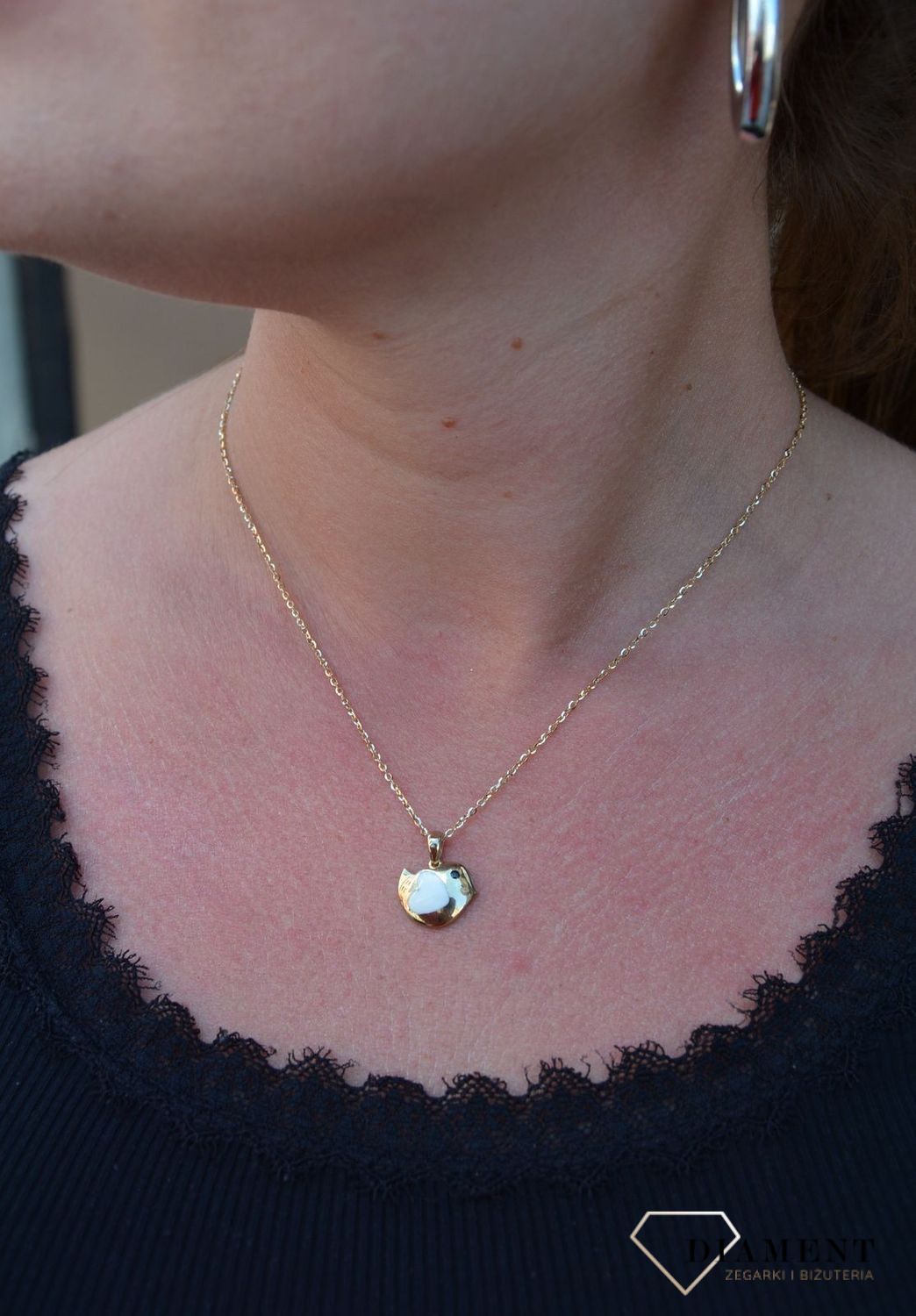 Złoty łańcuszek 375 Ankier o szerokości 1,5 mm DIA-LAN-RDOV 035-375 1,5mm (1).jpg